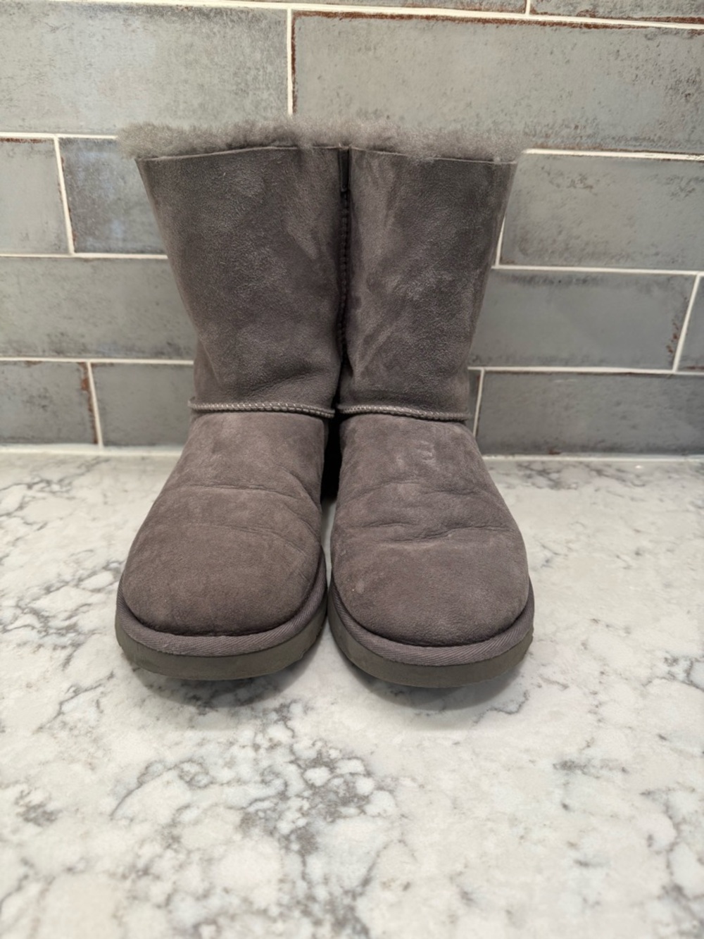 UGG Women's Short Gray Suede Winter Boots